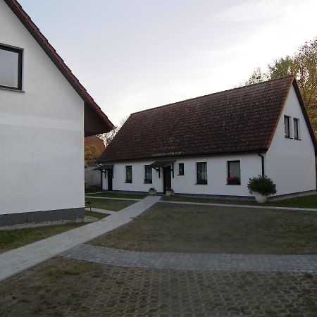 Ferienwohnungen Dahms Lutow Exterior foto